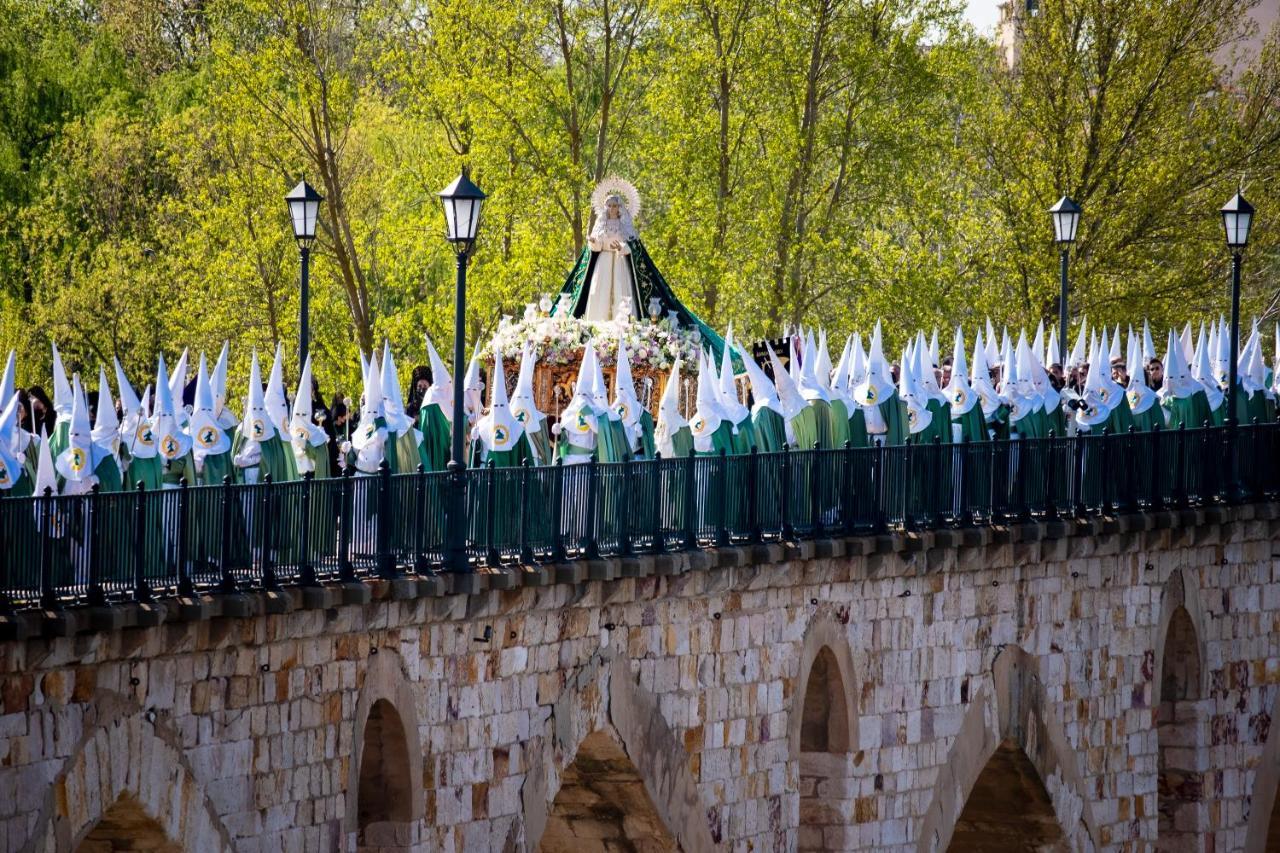 A Los Ojos Del Rio Duero Διαμέρισμα Θαμόρα Εξωτερικό φωτογραφία